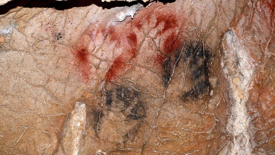 Este arte antiguo podría representar a personas del paleolítico que amputaron sus propios dedos