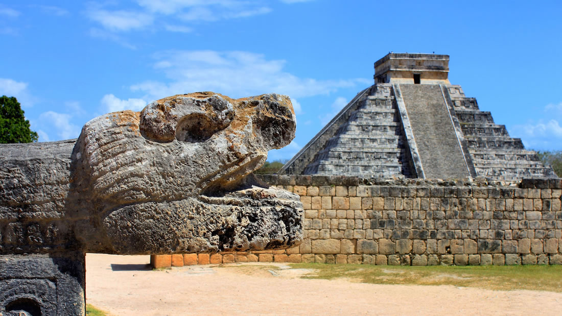 Descubren un «tesoro científico» bajo las ruinas de Chichén Itzá en México