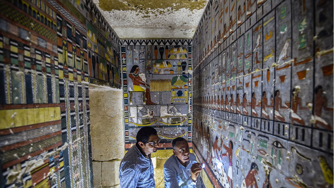 Dan a conocer una colorida tumba de la dinastía que gobernó Egipto hace 4.300 años